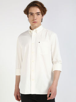 Tommy Hilfiger - Men Yellow Relaxed Fit Solid Shirt