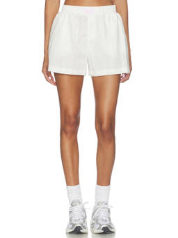 Darlin - Boyfriend Women's Pull-On Elastic Waist Shorts White