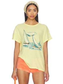 The Great - Boxy Crew Women's Graphic Print Crew Neck T-Shirt Yellow