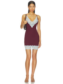 MADISON THE LABEL - Danae Women's Lace Trim Ribbed Knit Nightdress Wine