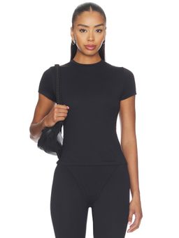 NikeSKIMS - Matte Baby Women's Built-In Bra Crew Neck Tee Black