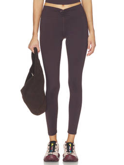 WeWoreWhat - Ruched V Women's Stretch Jersey Pull-On Leggings Brown