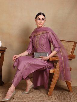 Vaamsi - Women Lilac Silk Blend Embroidered Festive Wear Kurta (Set of 3)