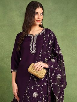 Vaamsi - Purple Silk Blend Embroidered Straight Kurta Pants with Dupatta (Set of 3)