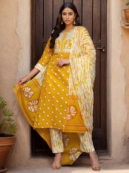 Vaamsi - Yellow Pure Cotton Bandhani Embroidered Straight Kurta Pants with Dupatta (Set of 3)