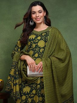 Vaamsi - Women Green Rayon Blend Floral Printed Straight Kurta Pants with Dupatta (Set of 3)