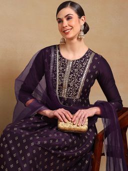 Vaamsi - Women Purple Silk Blend Solid Woven Design Kurta Pant with Dupatta (Set of 3)