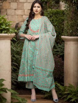Vaamsi - Women Green Cotton Ethnic Motifs Printed Anarkali Kurta Pant with Dupatta (Set of 3)