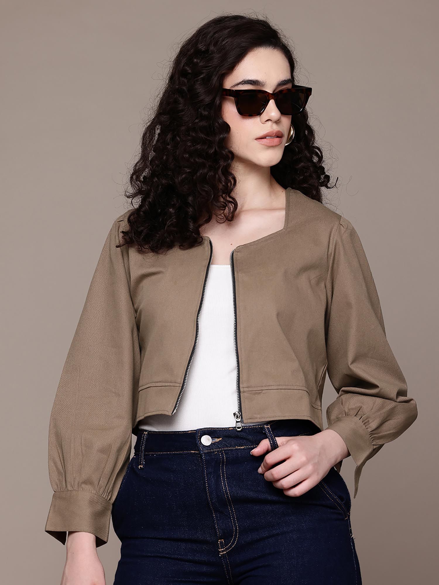 popnetic Women Solid Taupe Sweetheart Neck Crop Jacket-picture-27