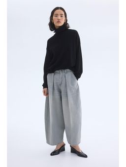 H&M - Women Grey Barrel Leg Regular Waist Jeans
