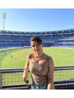 MISS MOSA BY AKANKSHA - Nino Brown with Inbuilt Bra Tank Top