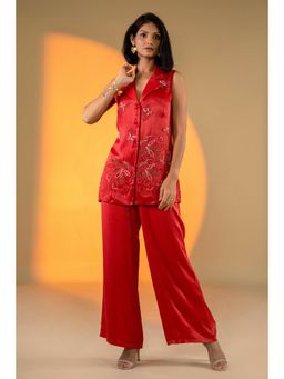 Amrood - Red Embroidered Co-Ord (Set of 2)