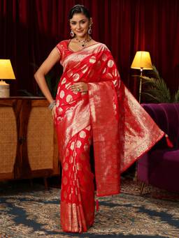 Libas - Red Ethnic Motif Woven Design Saree With Woven Design Border and Blouse Piece