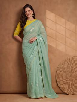 Jaipur Kurti - Digitally Printed Abstract And Floral Mul Cotton Saree With Contrast Blouse
