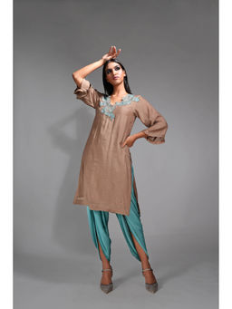 Shruti S - Brown-Turquoise Kurta and Pant with Thread Work (Set of 2)