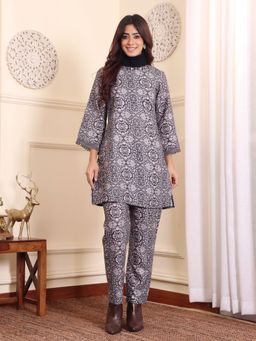 Varanga - Grey Floral Printed Round Neck Winter Co-ord Set