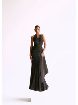 Manika Nanda - Black Embellished Trumpet Gown With Detachable Belt (Set of 2)