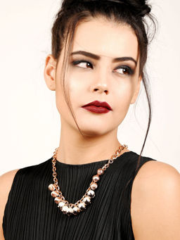 Odette - Rose Gold Pearl Charm Necklace