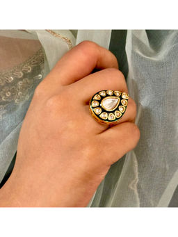 Shop Naymee - Mughal Jewel Kundan Ring