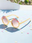 Yellow color option