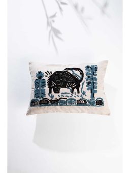 Freedom Tree - The Bull Pure Cotton And Polyester Multi-Colored Cushion Cover - 16 X 24 Inches