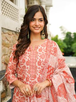 Vaamsi - Red Floral Printed Straight Kurta with Pant and Dupatta