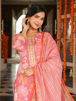 Vaamsi - Pink Floral Printed Straight Kurta with Pant and Dupatta