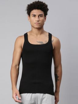 Levi's - 015 Sports Vest for Men with Branding Comfort & Smartskin Technology - Black
