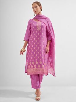 VISHUDH - Women Pink Straight Fit Jacquard Kurta & Pant with Dupatta