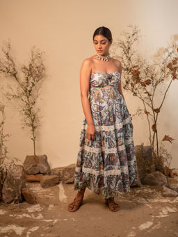 LABEL REYYA - Boho Paisley Printed Resort Maxi
