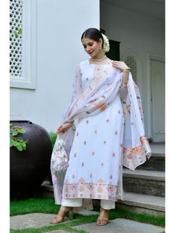 LIROSE - Beautiful Straight Printed Kurta and Pants with Organza Dupatta (Set of 3)