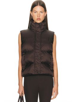 Beyond Yoga - Big Cozy Puffer Vest