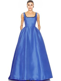 Carolina Herrera - Sleeveless Scoopneck Gown