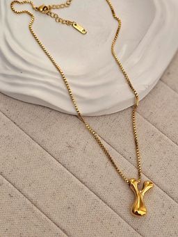 TAAHIRA JEWELLERY - 18K Gold Plated Alphabet Necklaces - Y - Anti-Tarnish and Waterproof