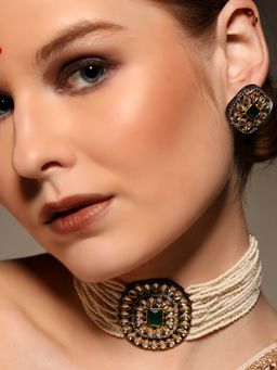VENI - 18K Gold Plated Kundan Stone Studded Jewellery Set