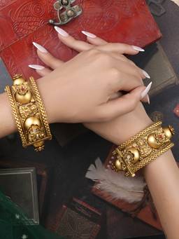 ZEWEL WORKS - Multi-Color Bangles