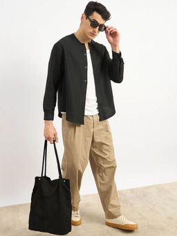 Styli - Black Solid Relaxed Fit Shirt