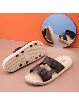Zoom Shoes - Men Brown Sandals
