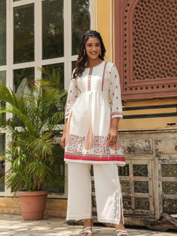 M MARCH LABEL - Women Off-White Cotton Kurti And Pant