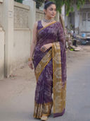 Purple color option, Currently selected