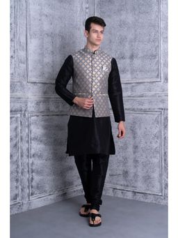 Uri and MacKenzie - Men Black Silk Blend Full Sleeves Kurta with Pyjama and Nehru Jacket