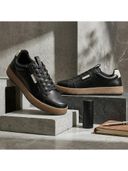 Black color option, Currently selected