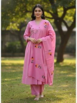 GOPIPREM - Pink Pure Cotton Kurta and Pant and Dupatta