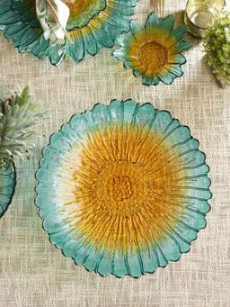 Pure Home + Living - Blue and Yellow Ombre Gerbera Shaped Serving Bowl (Large)