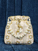 Cream color option, Sold out, Currently selected