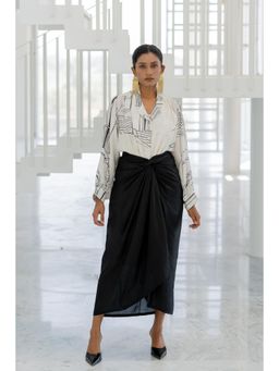 Silai Studio - Arched Doorways Solid Skirt