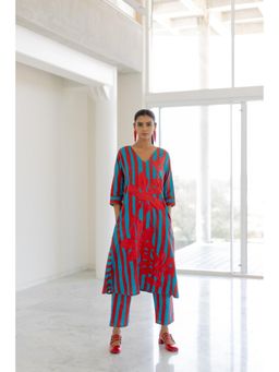 Silai Studio - Sky Fire Striped Applique Kurta and Pant (Set of 2)