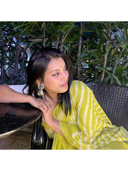 Chidiyaa - SKD Parrot Green Dragonfly Handprinted Pure Cotton Saree