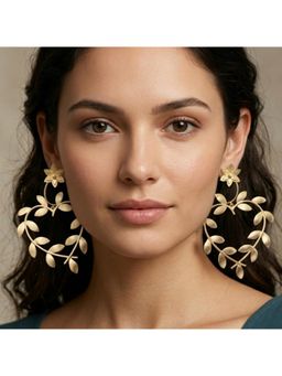 ZAZA BY SOMYA - Leaf Whispers Gold Earring