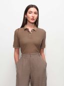 Brown color option, Currently selected